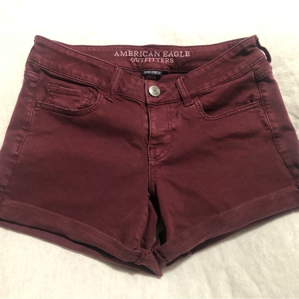 American Eagle Outfitters Super Stretch Maroon Burgundy Shorts Size 4